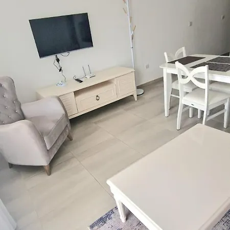 Great Seaview Appartments In Thalassa *