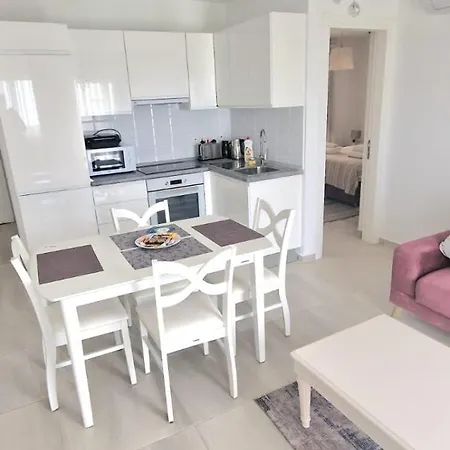 Great Seaview Appartments In Thalassa